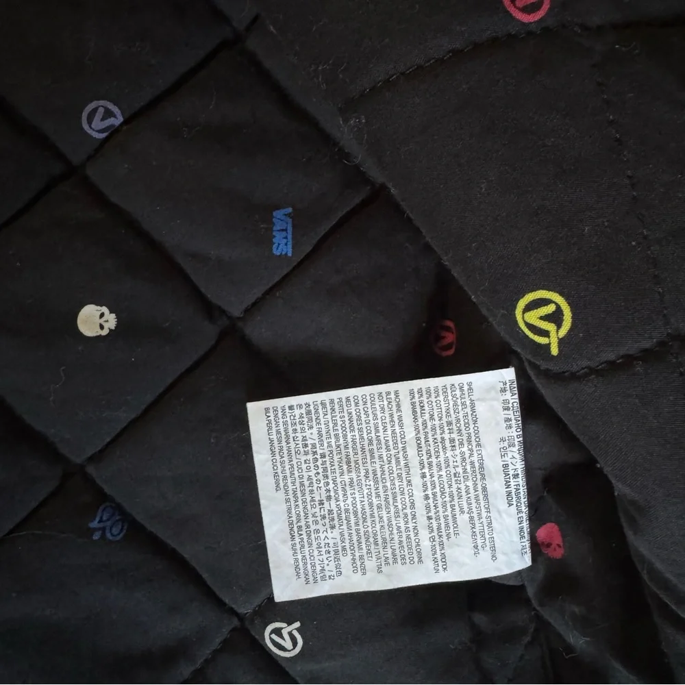 Vans X Courage Adams Drill Chore Vest

Size Medium - Picture 5 of 10